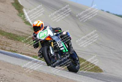 media/Mar-20-2022-AFM (Sun) [[c416bc4f31]]/Race 9/Race (Outside Grapevine)/